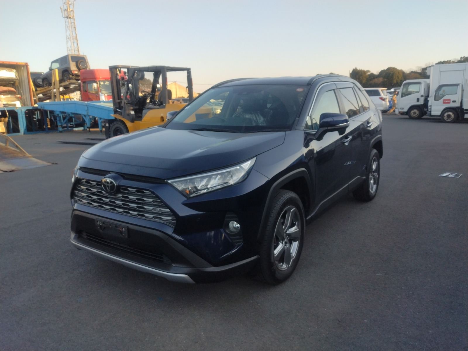 2019 Toyota Rav4, G 4WD — YRT Stock