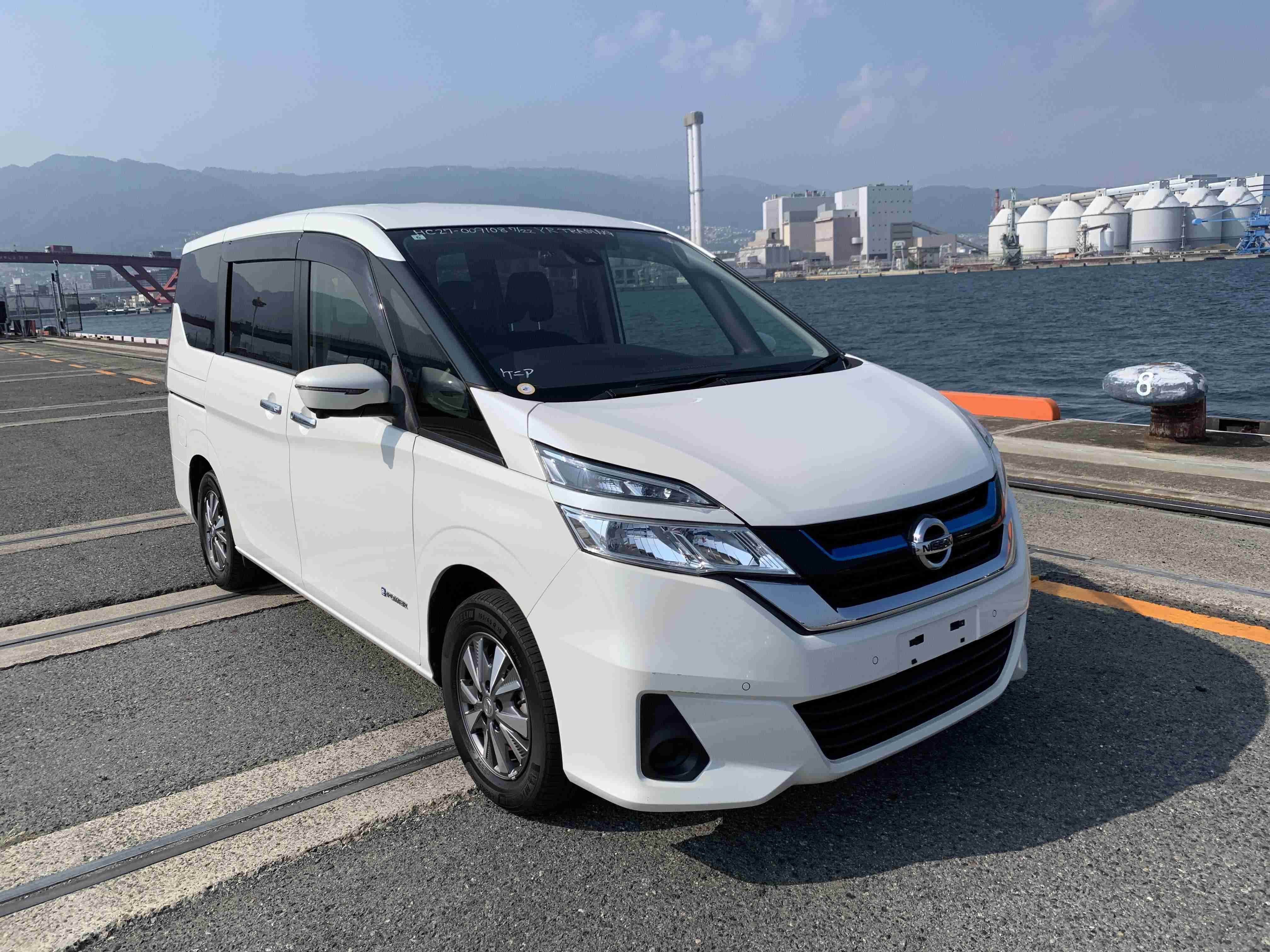 Nissan Serena 2019