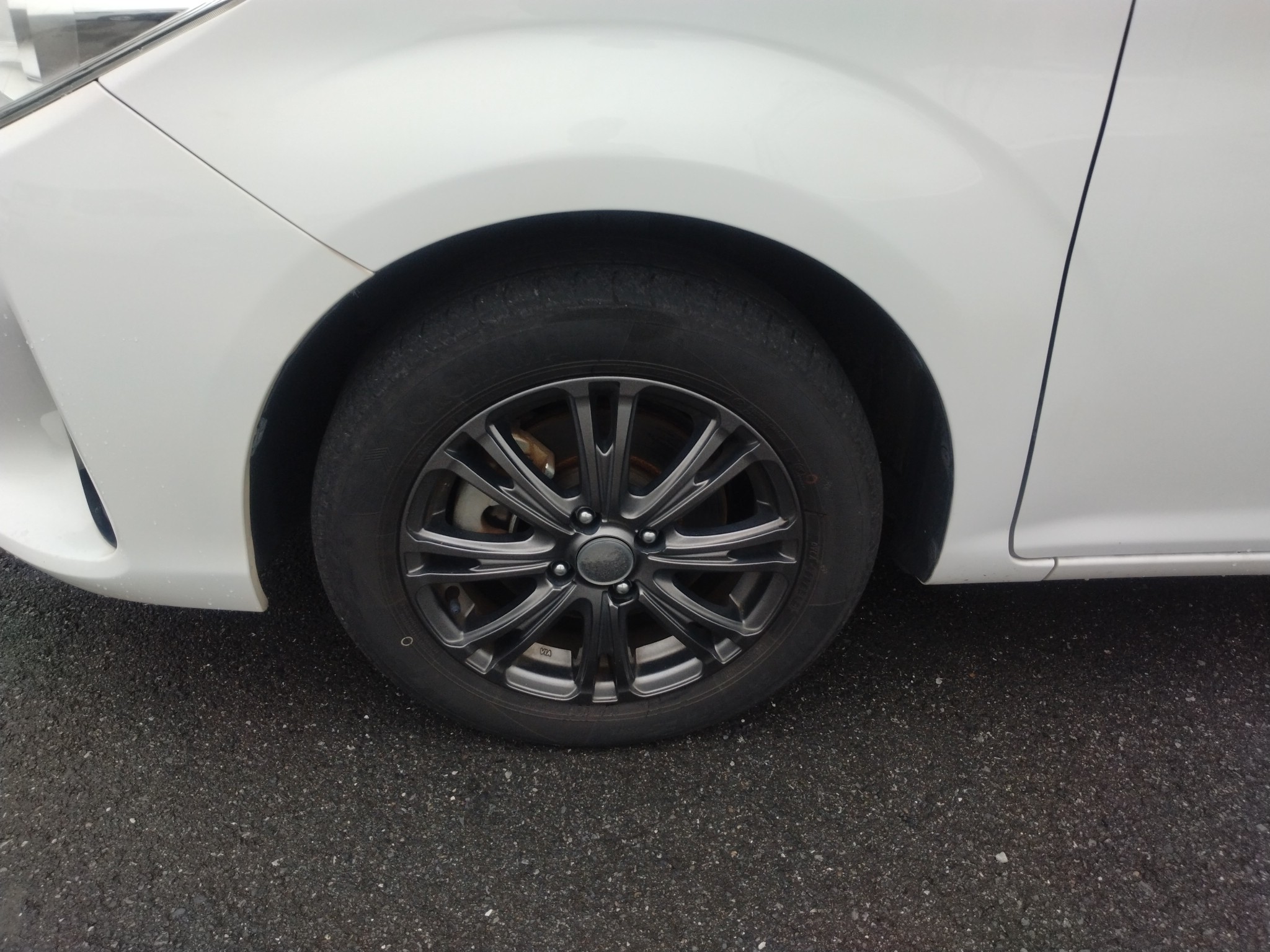 car-img
