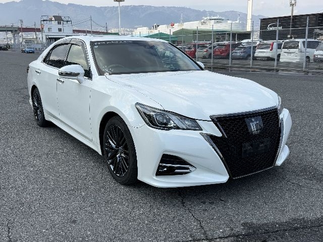 Toyota Crown 2017