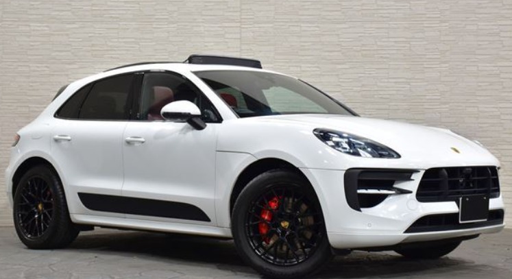 car-img