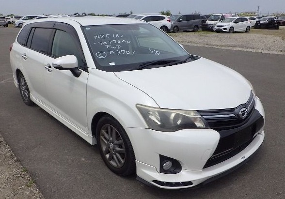 Toyota Corolla Fielder 2013