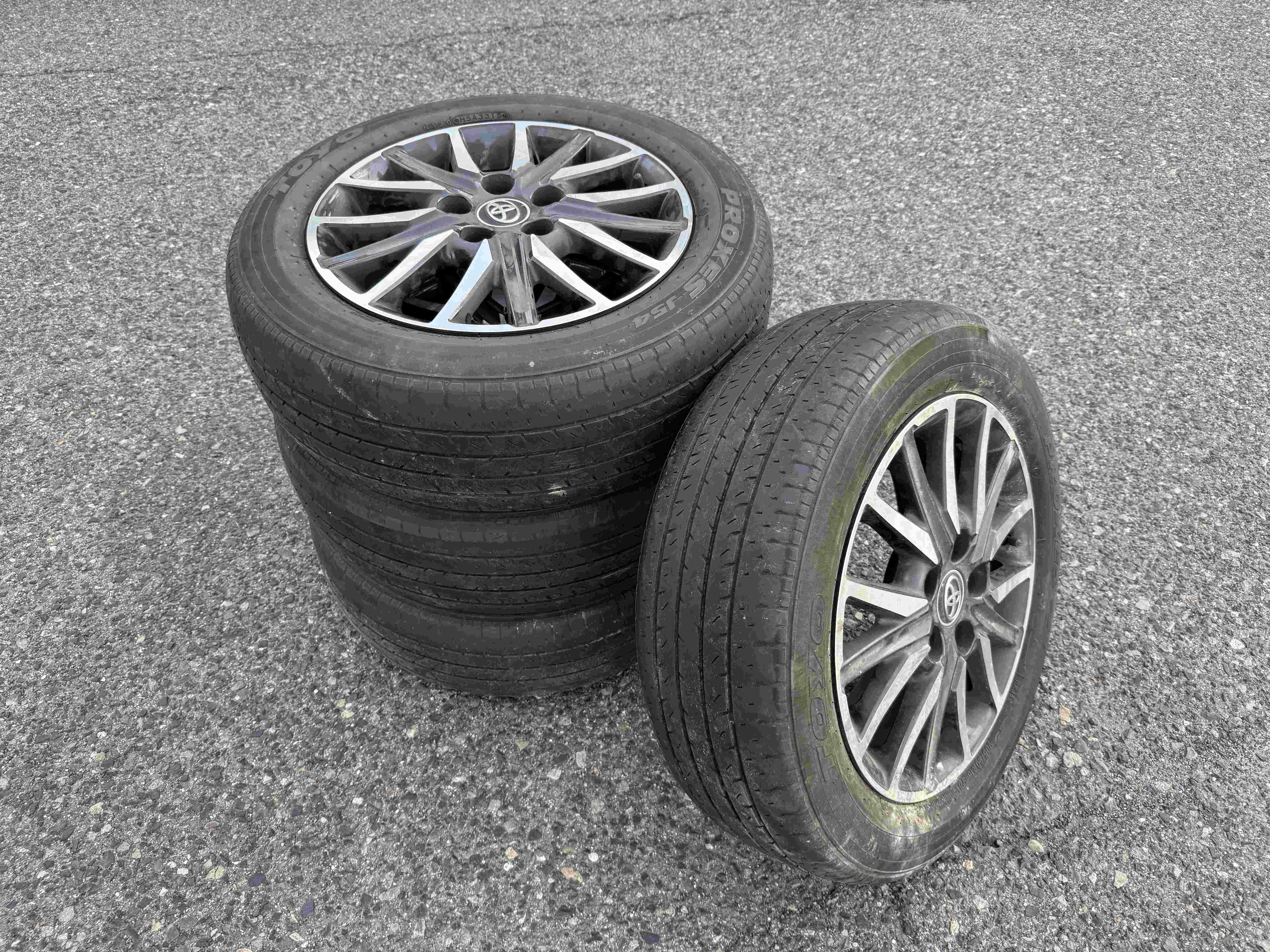 car-img