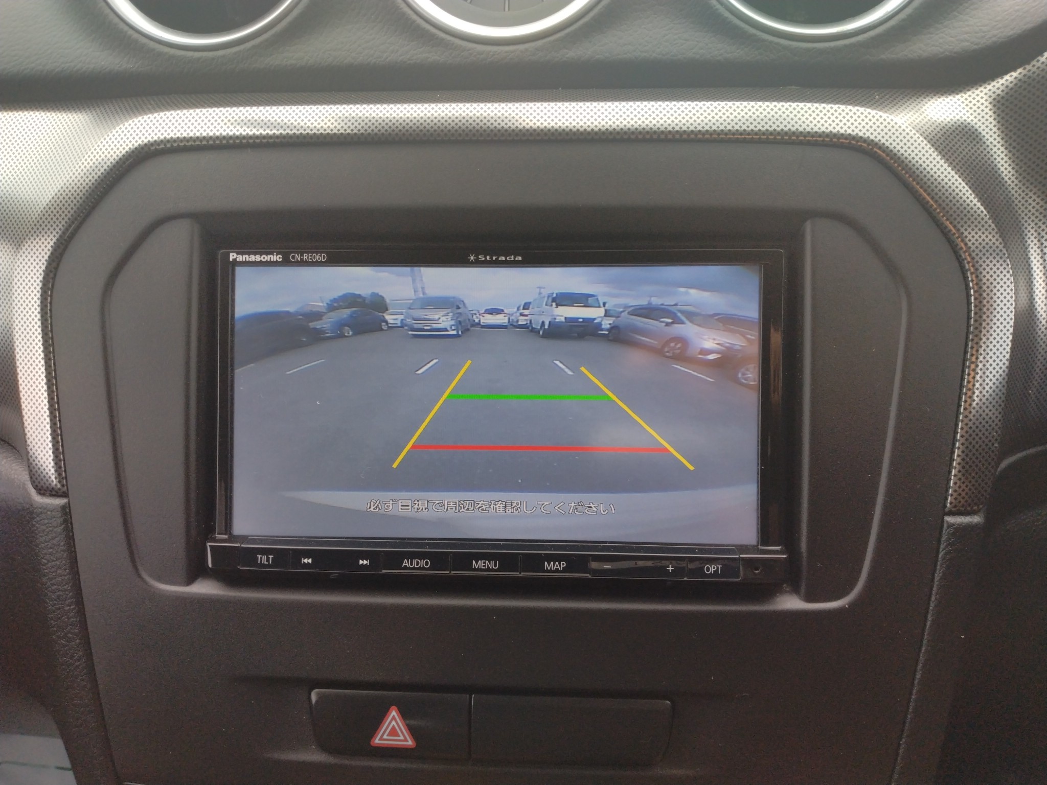 car-img