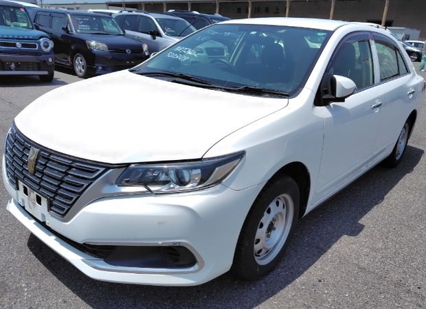 2018 Toyota Premio, G — YRT Stock