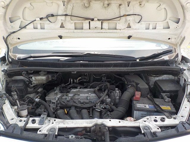 car-img