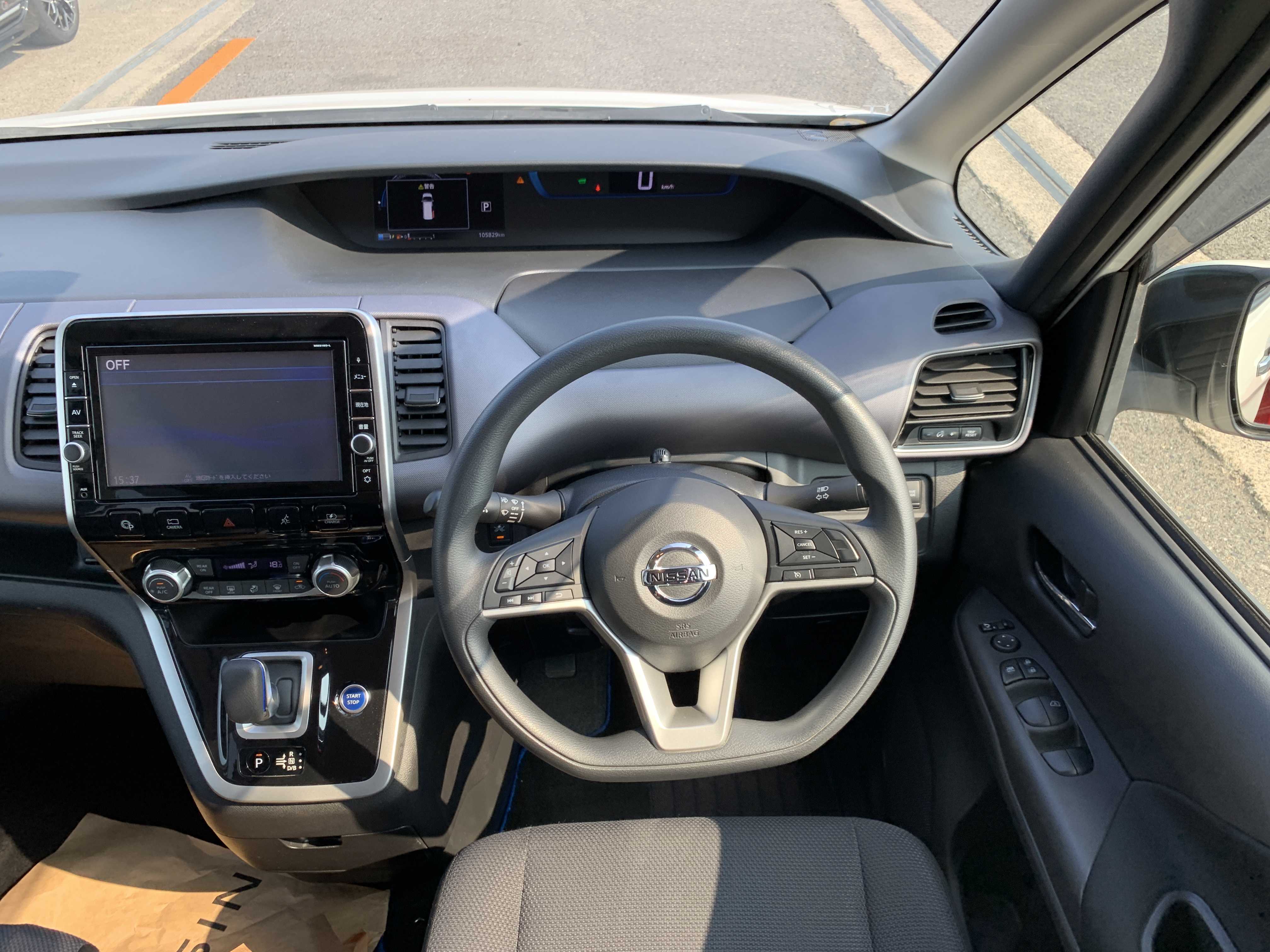 car-img