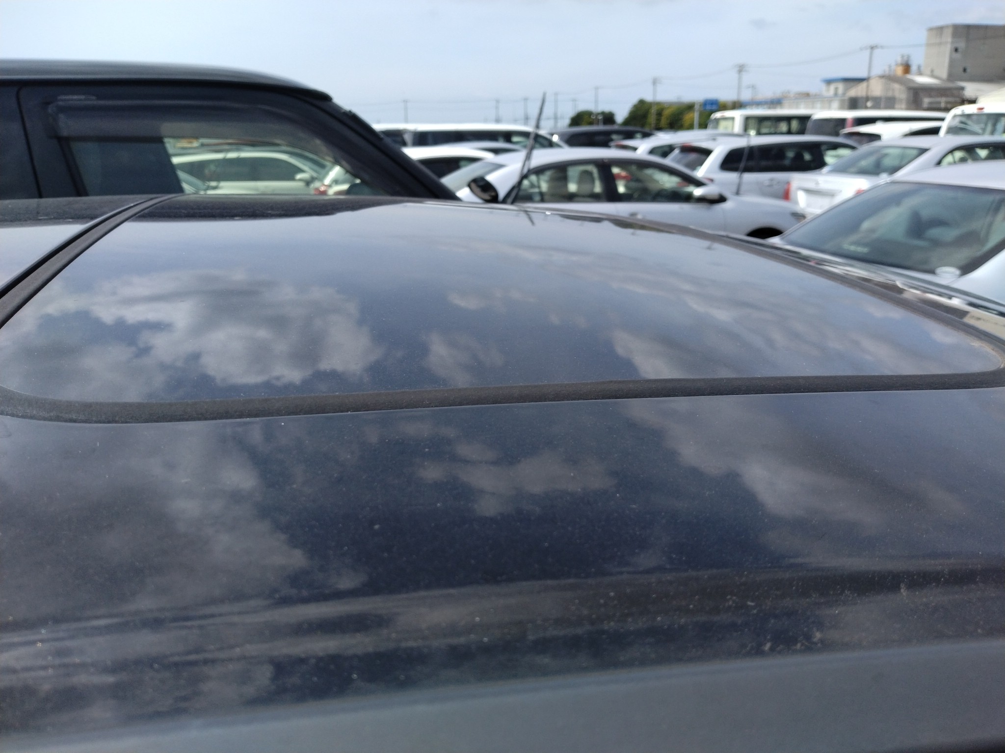 car-img