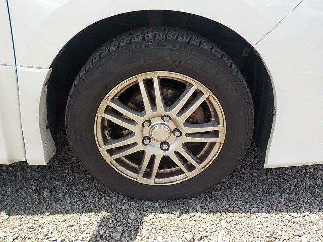 car-img