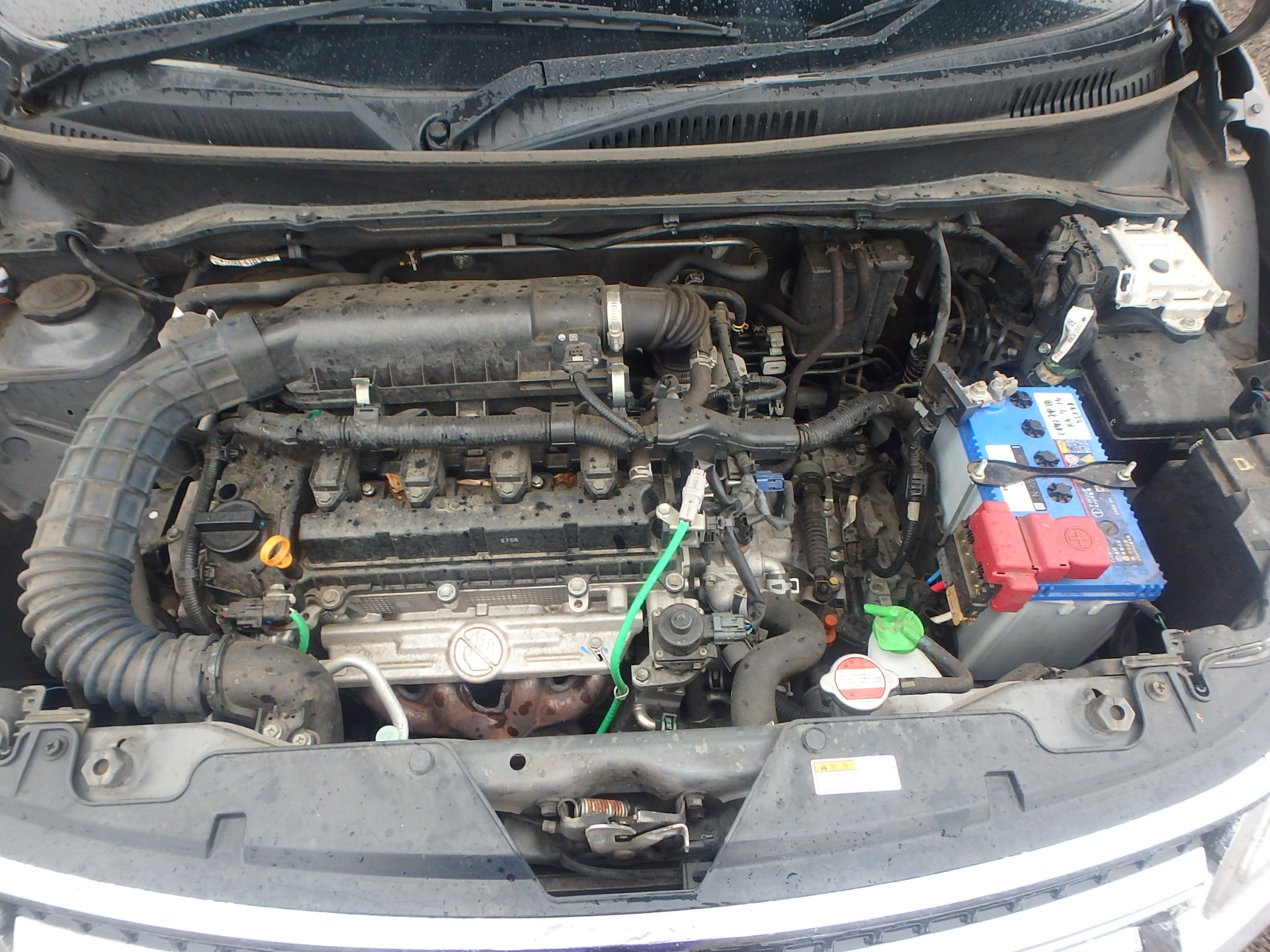 car-img